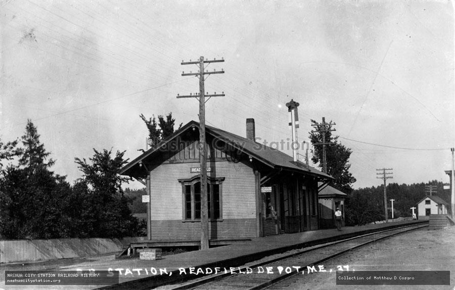 Postcard: Railroad Station, Readfield Depot, Maine